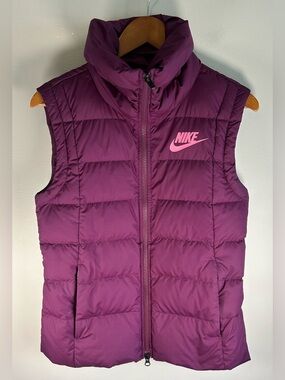 Nike Women’s Puffer Vest Sz S Down Fill Purple 854857-609 Insulated Sportswear